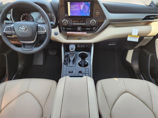 new 2025 Toyota Highlander car, priced at $48,346