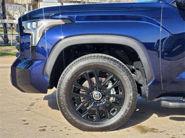 new 2024 Toyota Tundra car