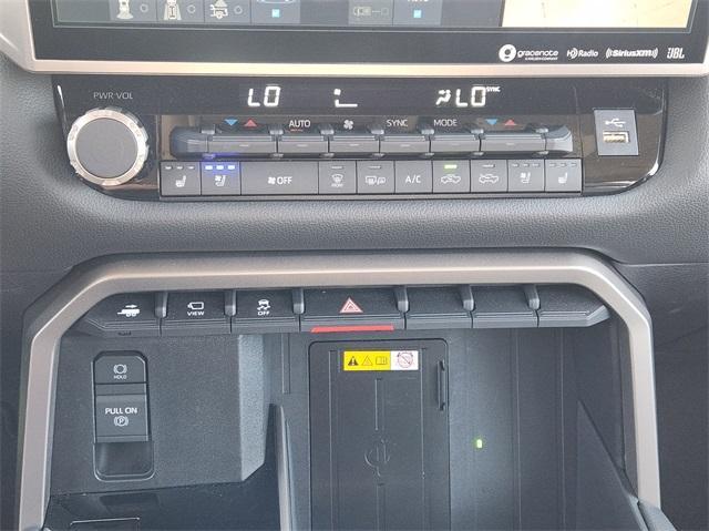 new 2024 Toyota Tundra car