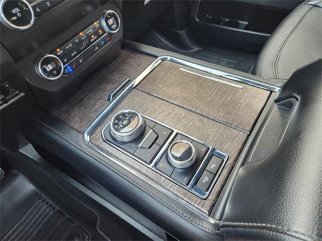 used 2019 Ford Expedition car, priced at $37,325