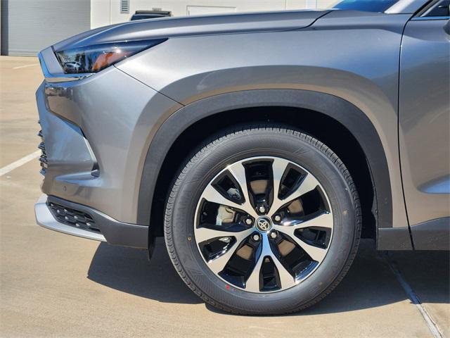 new 2026 Toyota Grand Highlander Hybrid car, priced at $61,671