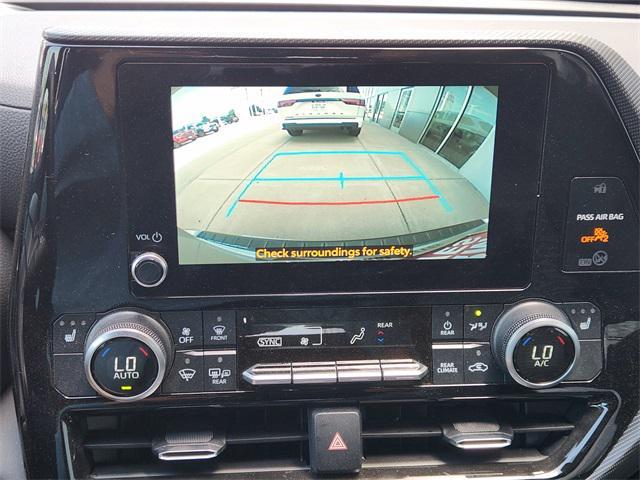 used 2023 Toyota Highlander car, priced at $37,391