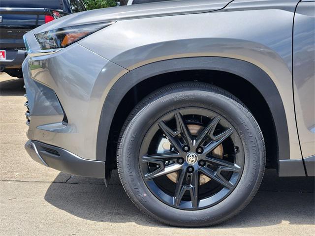 new 2025 Toyota Grand Highlander car, priced at $57,095