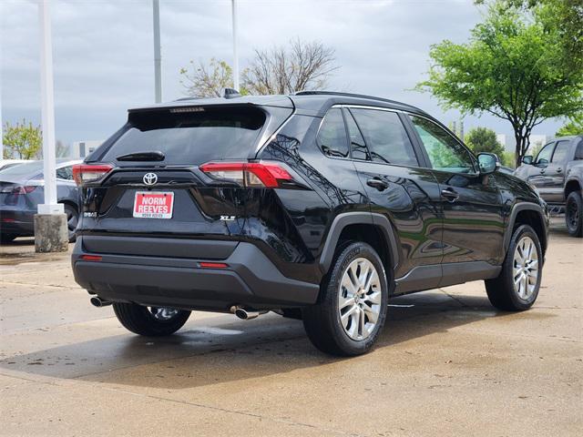new 2025 Toyota RAV4 car