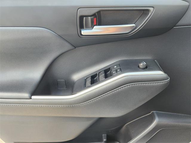 used 2020 Toyota Highlander car, priced at $29,991