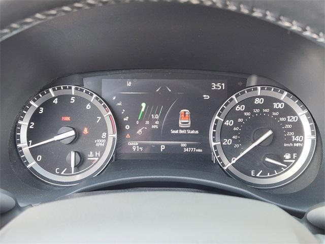 used 2020 Toyota Highlander car, priced at $29,991