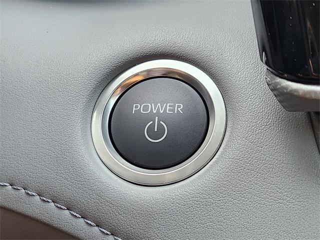 new 2025 Toyota Highlander Hybrid car, priced at $57,540