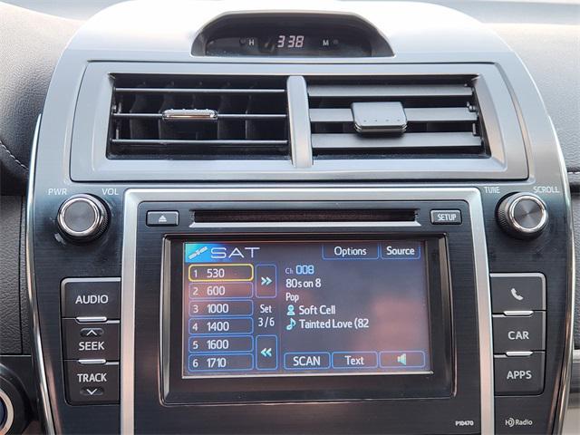 used 2014 Toyota Camry Hybrid car, priced at $16,389