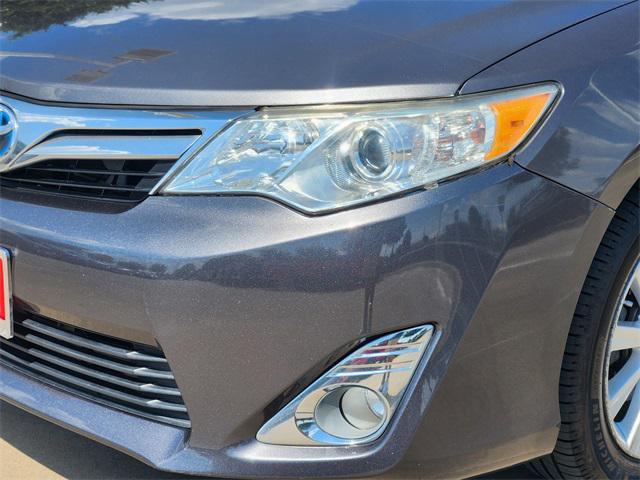 used 2014 Toyota Camry Hybrid car, priced at $16,389