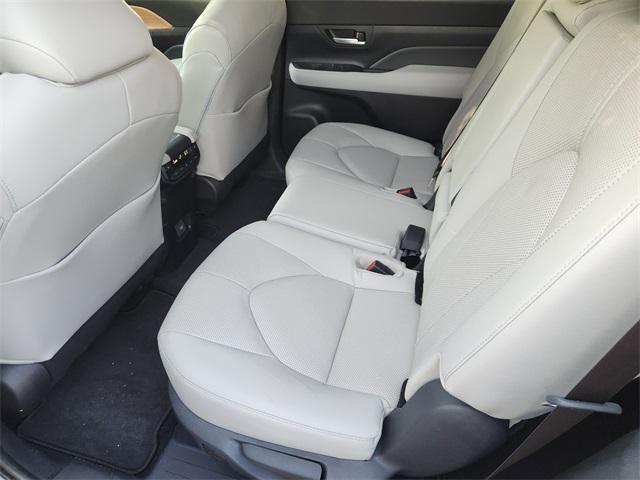 new 2026 Toyota Grand Highlander Hybrid car, priced at $57,240