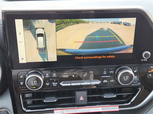 new 2025 Toyota Highlander Hybrid car, priced at $56,682