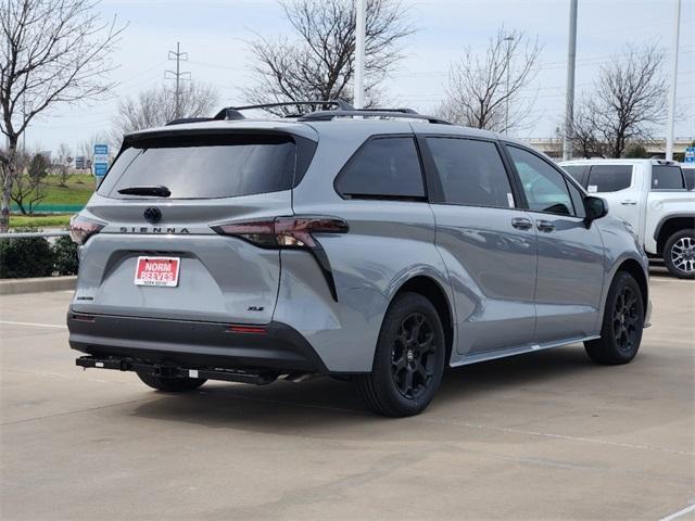 new 2025 Toyota Sienna car