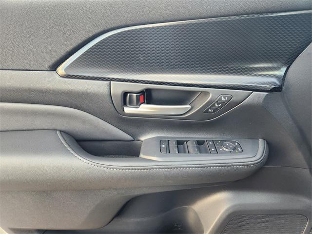 new 2026 Toyota Grand Highlander Hybrid car, priced at $58,759