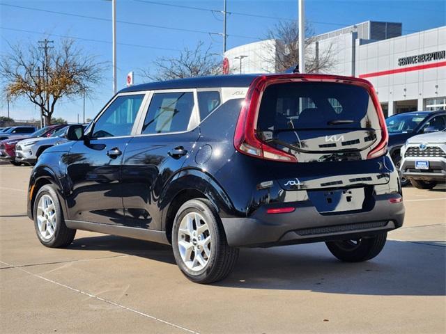 used 2022 Kia Soul car, priced at $17,501