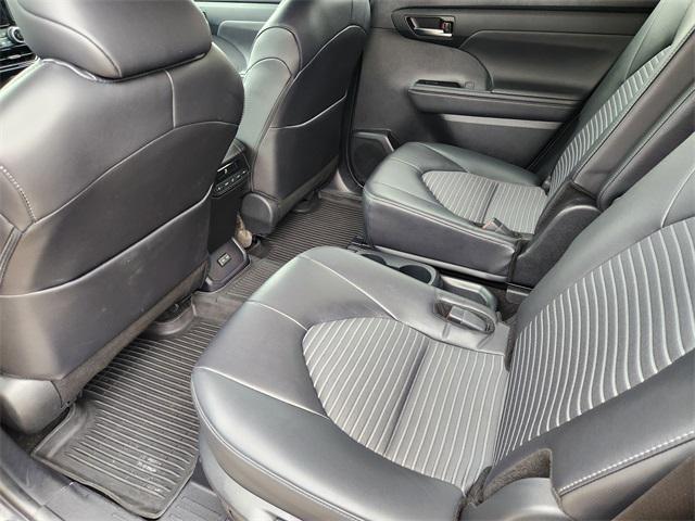 used 2024 Toyota Highlander car, priced at $43,278