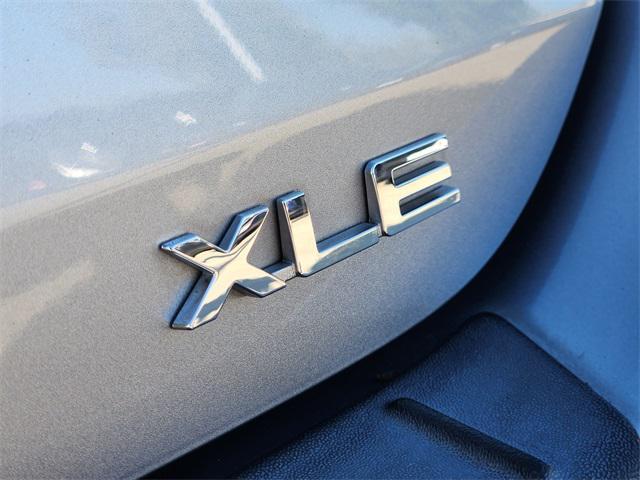 used 2022 Toyota Highlander car, priced at $34,372