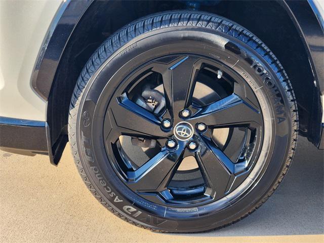 used 2019 Toyota RAV4 Hybrid car, priced at $26,591