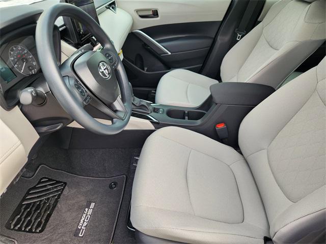 new 2025 Toyota Corolla Cross car