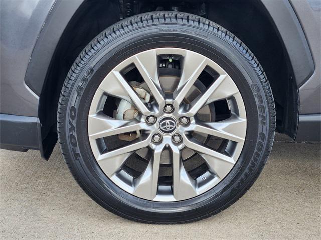 used 2020 Toyota RAV4 car, priced at $27,991