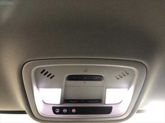 used 2018 Chevrolet Traverse car, priced at $19,540