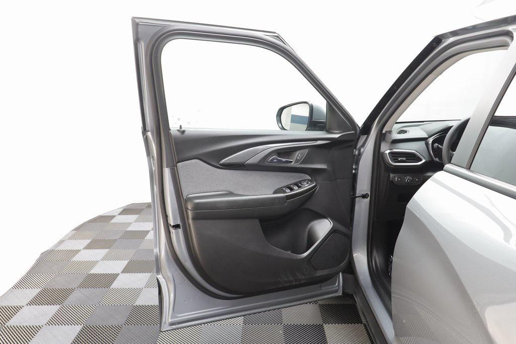 used 2023 Chevrolet TrailBlazer car, priced at $20,958