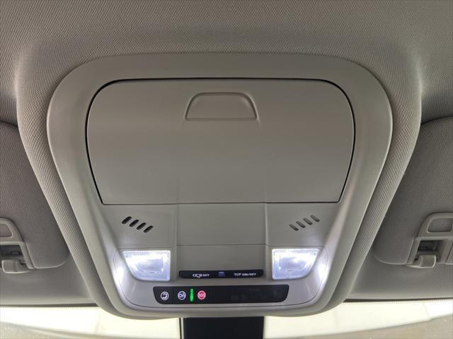 used 2023 Chevrolet Equinox car, priced at $22,900