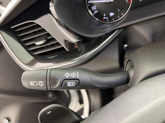 used 2022 Buick Envision car, priced at $23,900