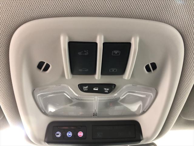 used 2022 Chevrolet Bolt EUV car, priced at $19,999