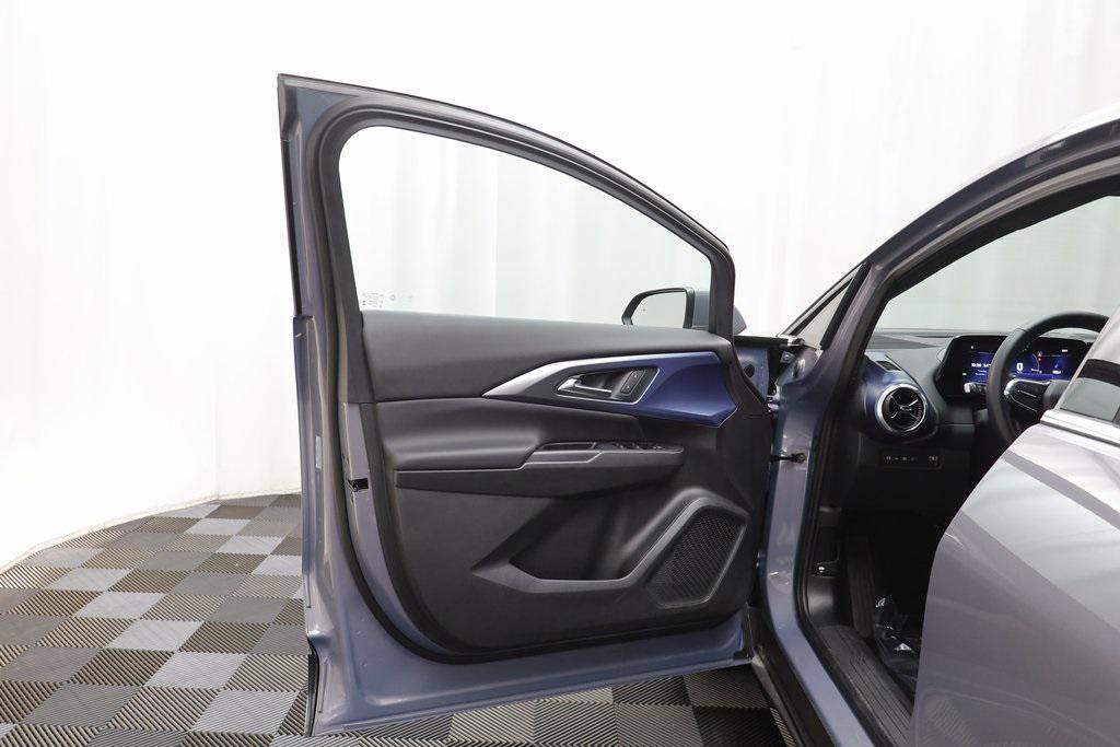 used 2025 Chevrolet Equinox EV car, priced at $25,763