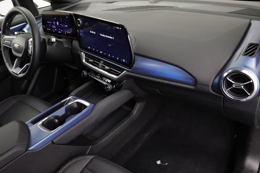 used 2025 Chevrolet Equinox EV car, priced at $25,763