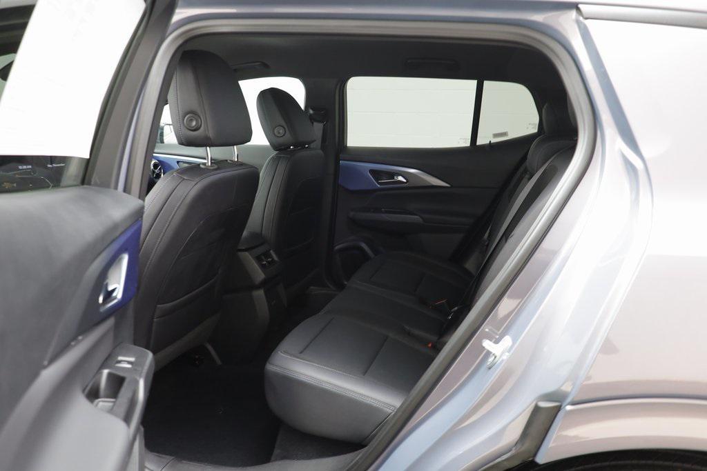 used 2025 Chevrolet Equinox EV car, priced at $25,763