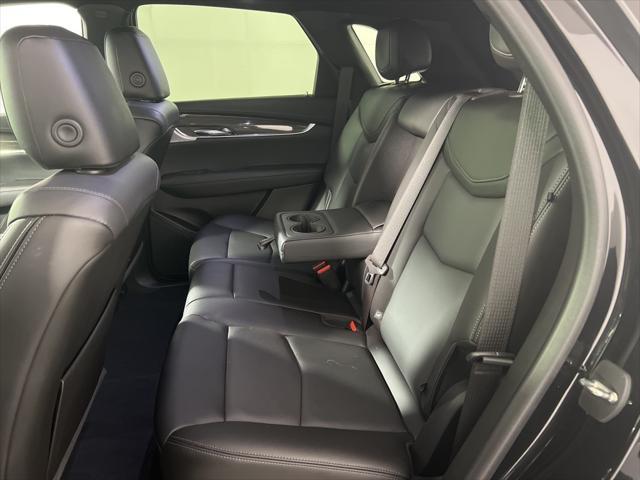 used 2022 Cadillac XT5 car, priced at $33,900