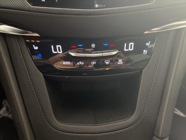 used 2022 Cadillac XT5 car, priced at $33,900