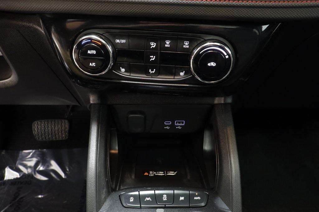 used 2024 Chevrolet TrailBlazer car, priced at $24,644