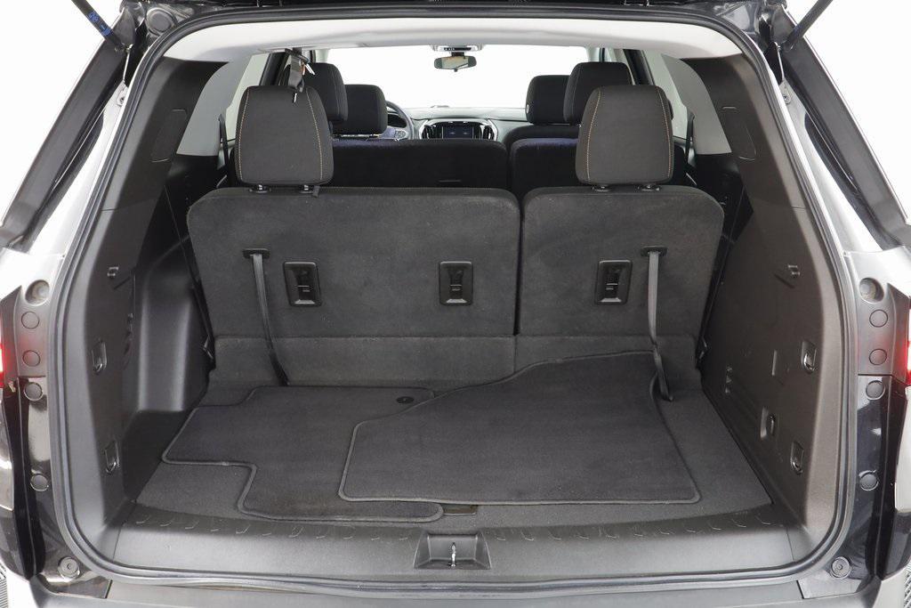 used 2021 Chevrolet Traverse car, priced at $22,280