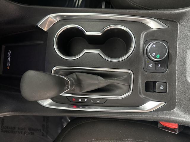 used 2022 Chevrolet Traverse car, priced at $28,874