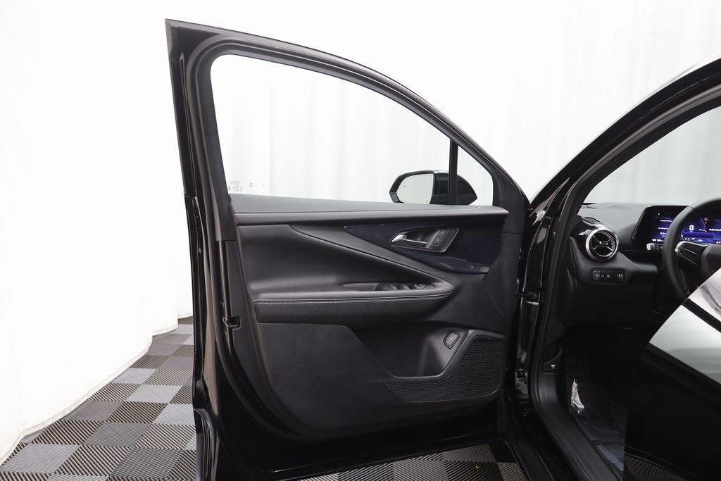 used 2025 Chevrolet Blazer EV car, priced at $35,546