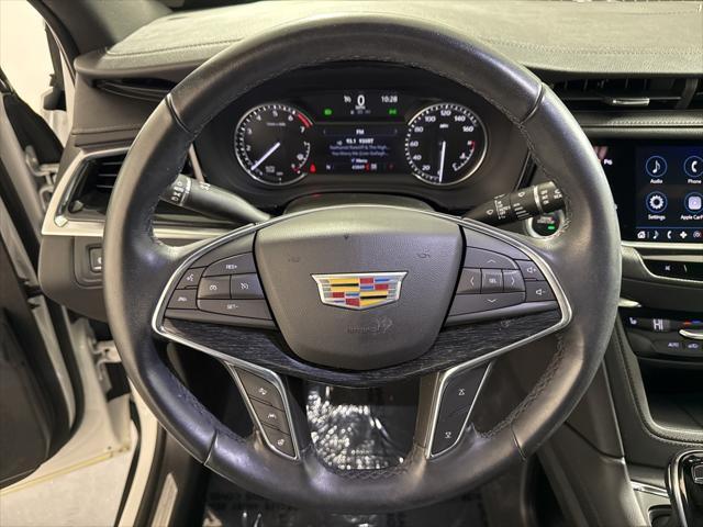 used 2021 Cadillac XT5 car, priced at $27,990