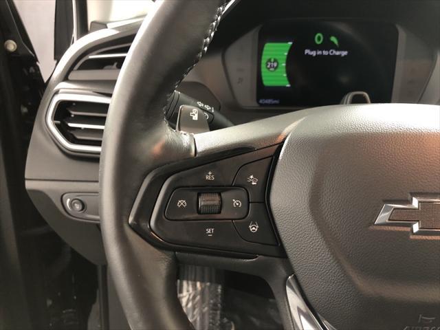 used 2023 Chevrolet Bolt EUV car, priced at $20,999