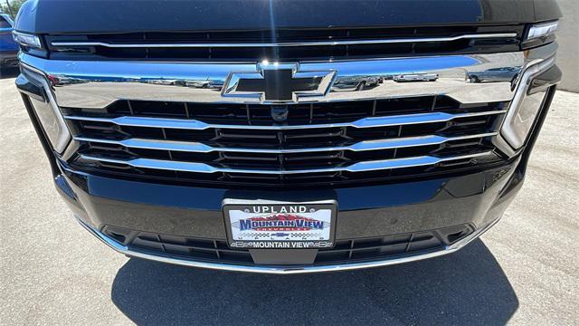 new 2025 Chevrolet Suburban car, priced at $68,670
