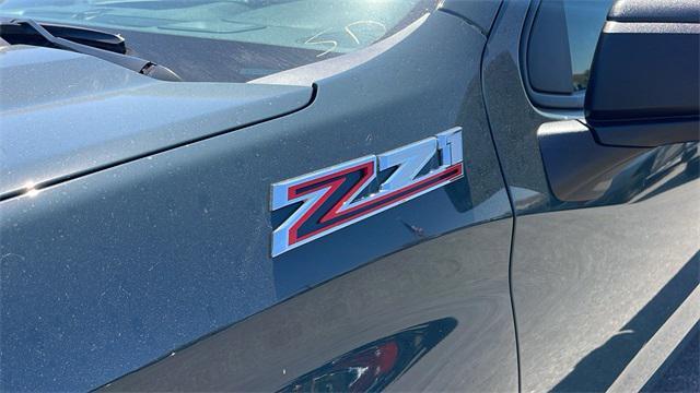 new 2025 Chevrolet Silverado 1500 car, priced at $45,290