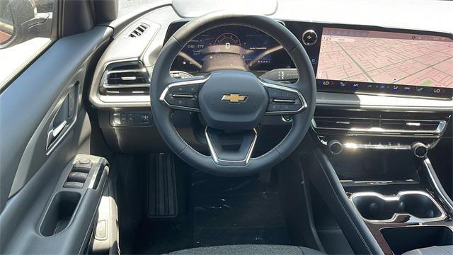 new 2025 Chevrolet Traverse car, priced at $41,115