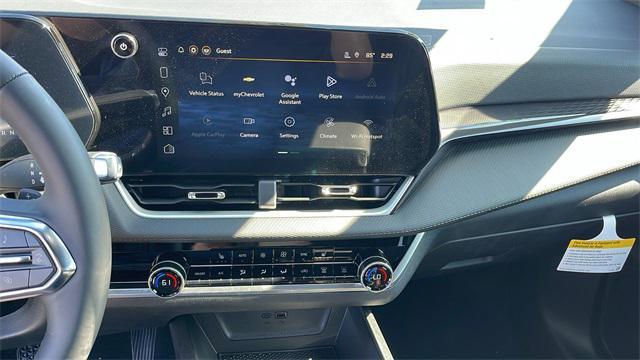 new 2026 Chevrolet Equinox car, priced at $28,915