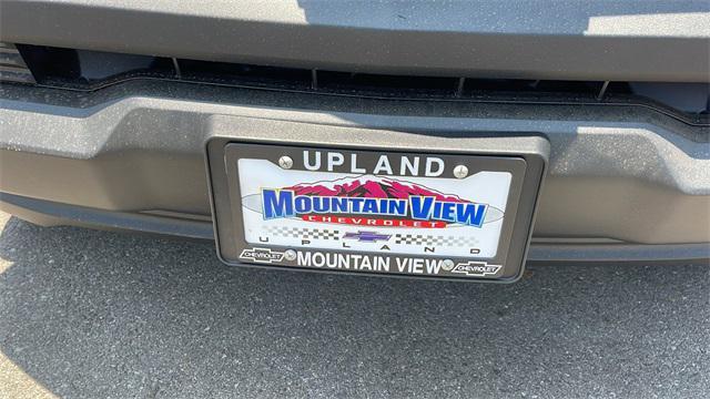 new 2025 Chevrolet Colorado car, priced at $30,905