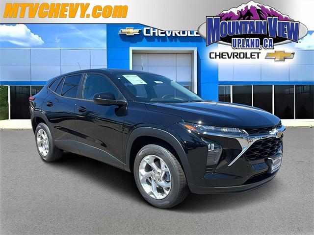 new 2025 Chevrolet Trax car, priced at $19,240