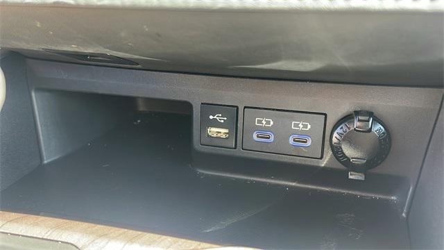 used 2022 Toyota Highlander car, priced at $37,953