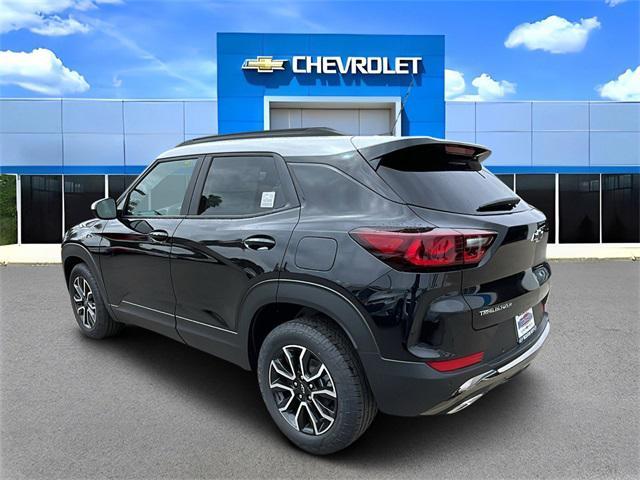 new 2025 Chevrolet TrailBlazer car, priced at $27,710