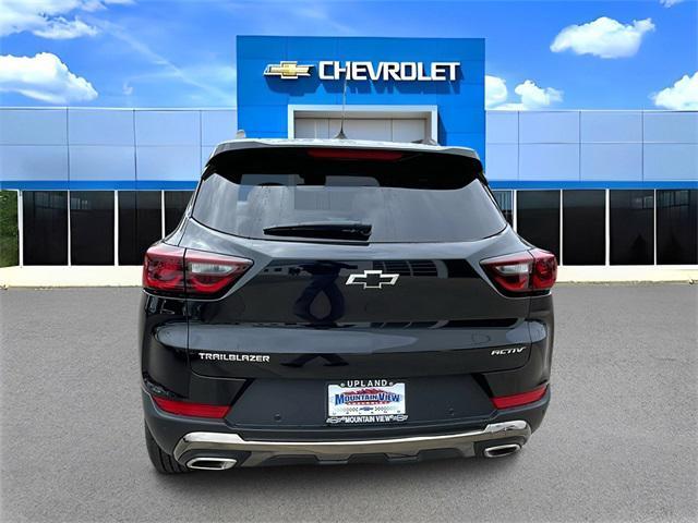 new 2025 Chevrolet TrailBlazer car, priced at $27,710