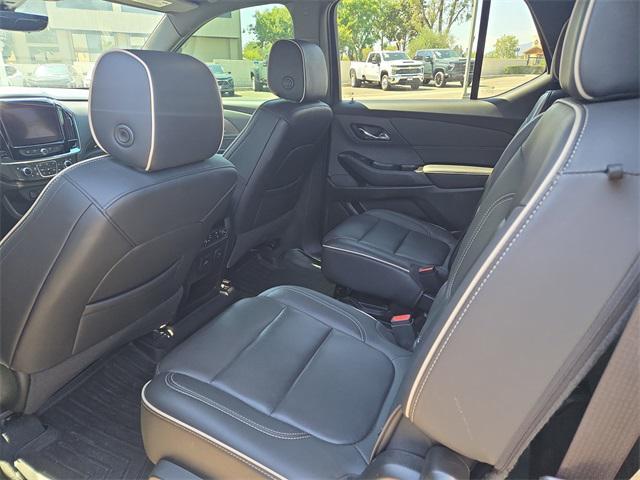 used 2023 Chevrolet Traverse car, priced at $36,997