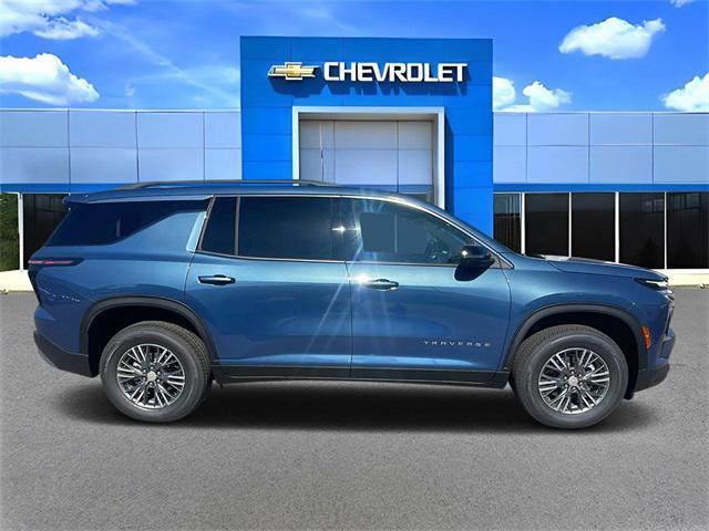 new 2026 Chevrolet Traverse car, priced at $41,113